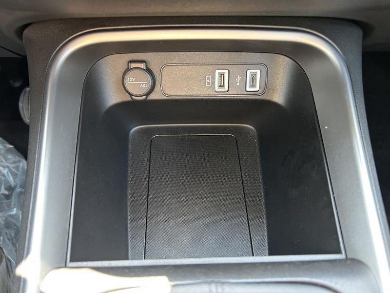 Jeep Avenger 1.2 Turbo 100 CV Altitude 2025 - PARI AL NUOVO