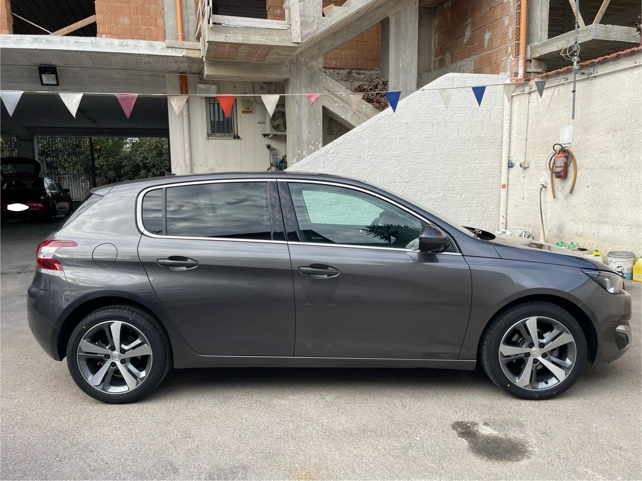 Peugeot 308 BlueHDi 120 S&S Allure Full dal nord Italia euro 6