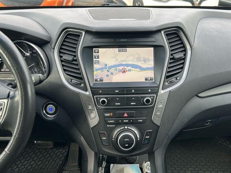 Hyundai Santa Fe 2.2 CRDi 4WD A/T 200 cv XPossible