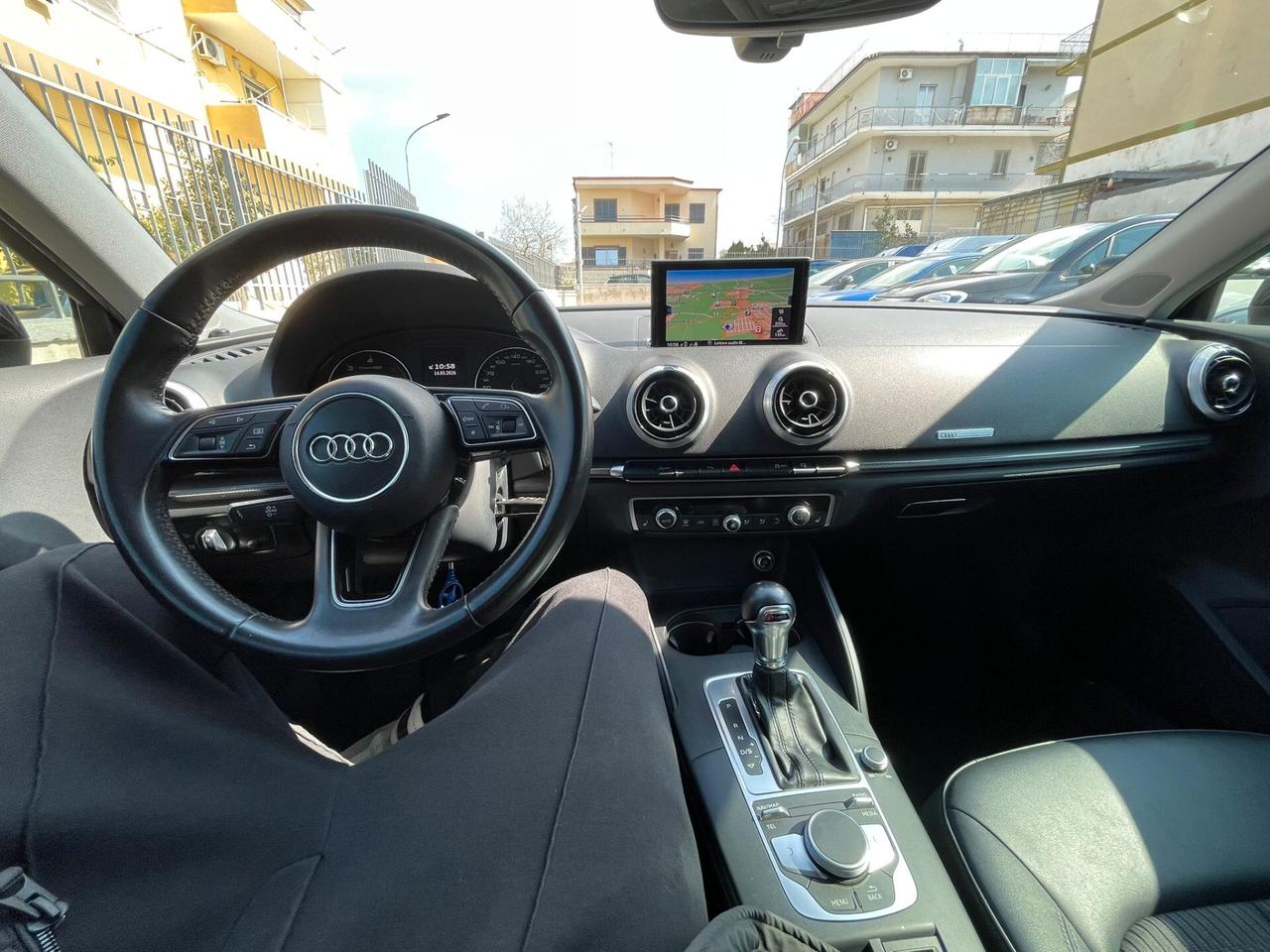 Audi A3 1.6 TDI 116 CV S tronic Business