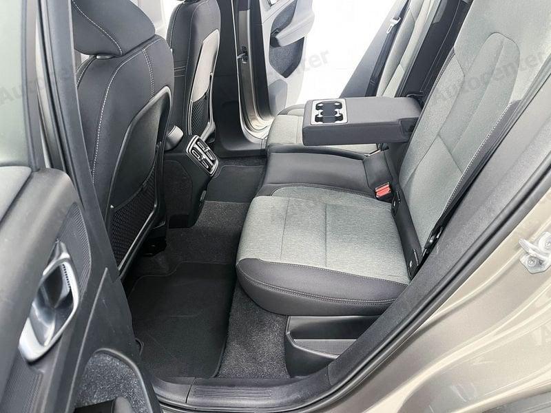 Volvo XC40 XC40 T3 163CV AUT MOMENTUM PRO