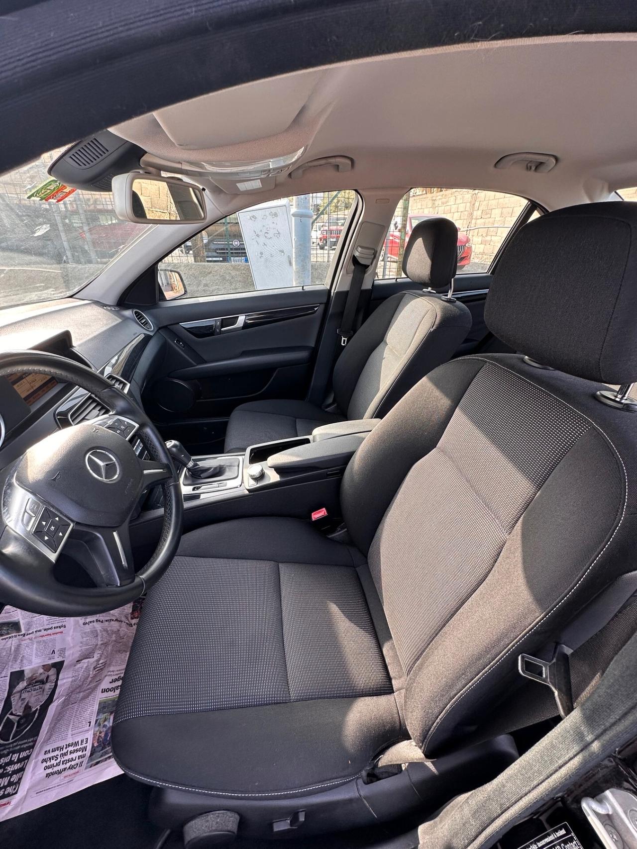Mercedes-benz C 200 CDI BlueEFFICIENCY Avantgarde