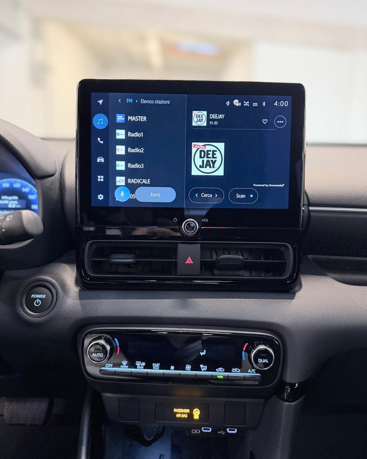 Toyota Yaris 1.5 130 Hybrid 5 porte Premiere