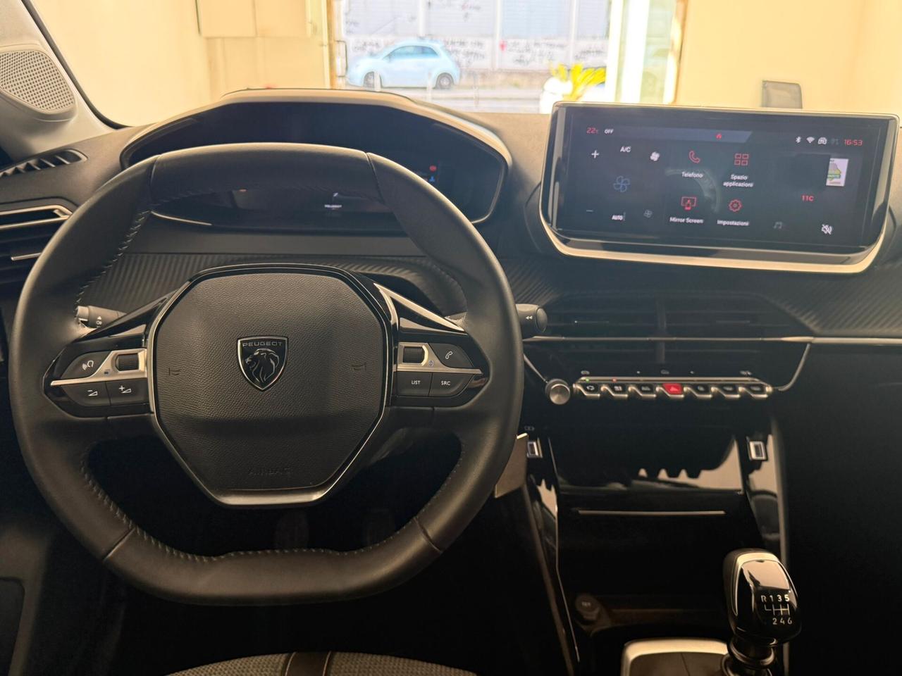 PEUGEOT 208 ALLLURE PACK 1.2 100CV ANNO 2025 CON 20.000KM