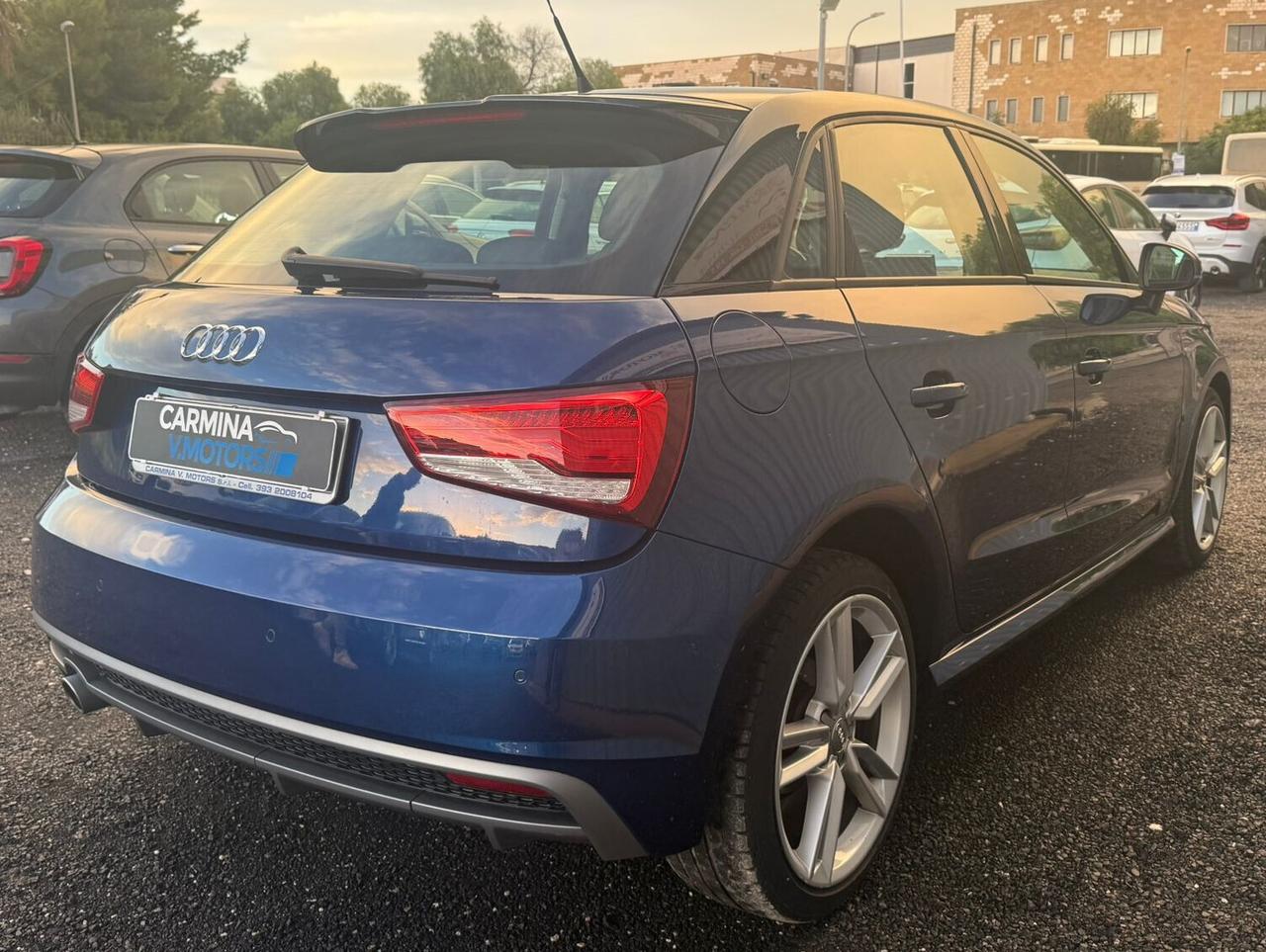 Audi A1 1.6 TDI SLINE BICOLORE