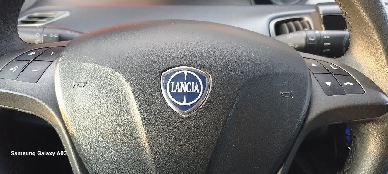 Lancia Ypsilon 1.2 GPL Ecochic