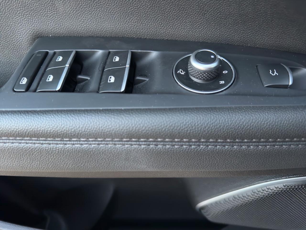 Alfa Romeo Stelvio 2.2 Turbodiesel 190 CV AT8 Q4 Business