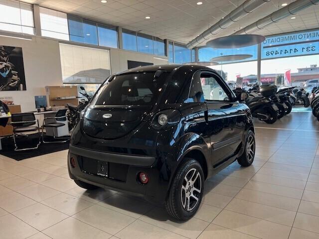 Ligier Due JS50 DCI Revolution Elegance Ice
