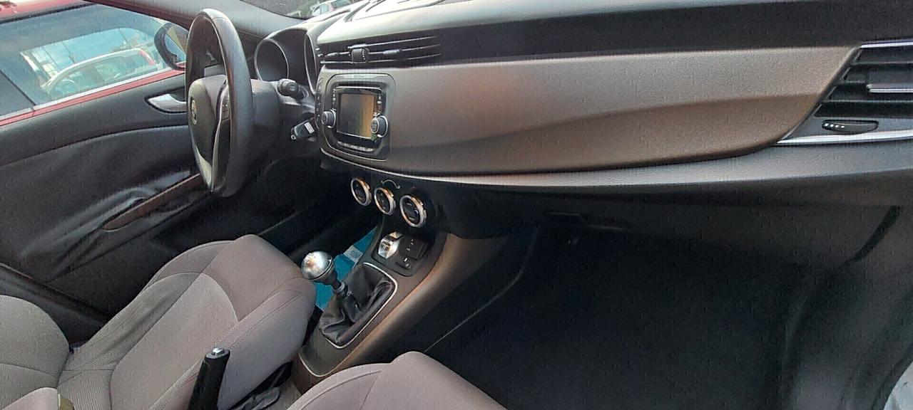 GIULIETTA 1,6 DIESEL 105 CV X NEOPATENTATI TELEFONO LEGA SENSORI FULL IMPECCABILE