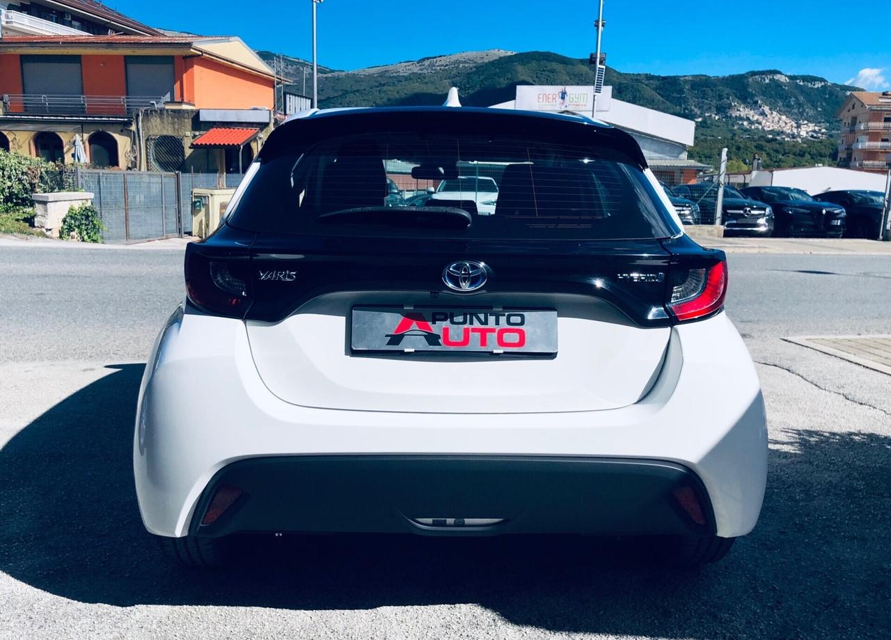 Toyota Yaris 1.5 Hybrid Business TELECAMERA