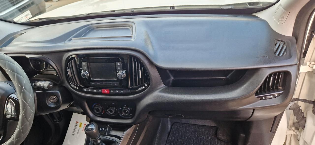 Fiat Doblo 3 posti 1.6 MJT NAVIGAT. CRUISE CONTROL