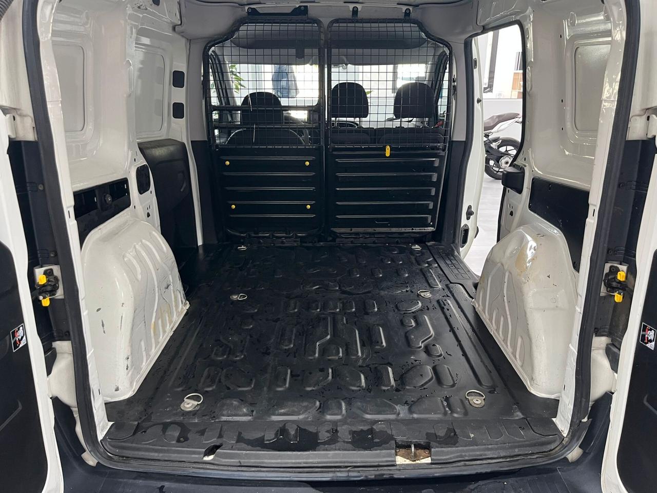 Fiat Doblo 1.3 mjt 16v 3 POSTI