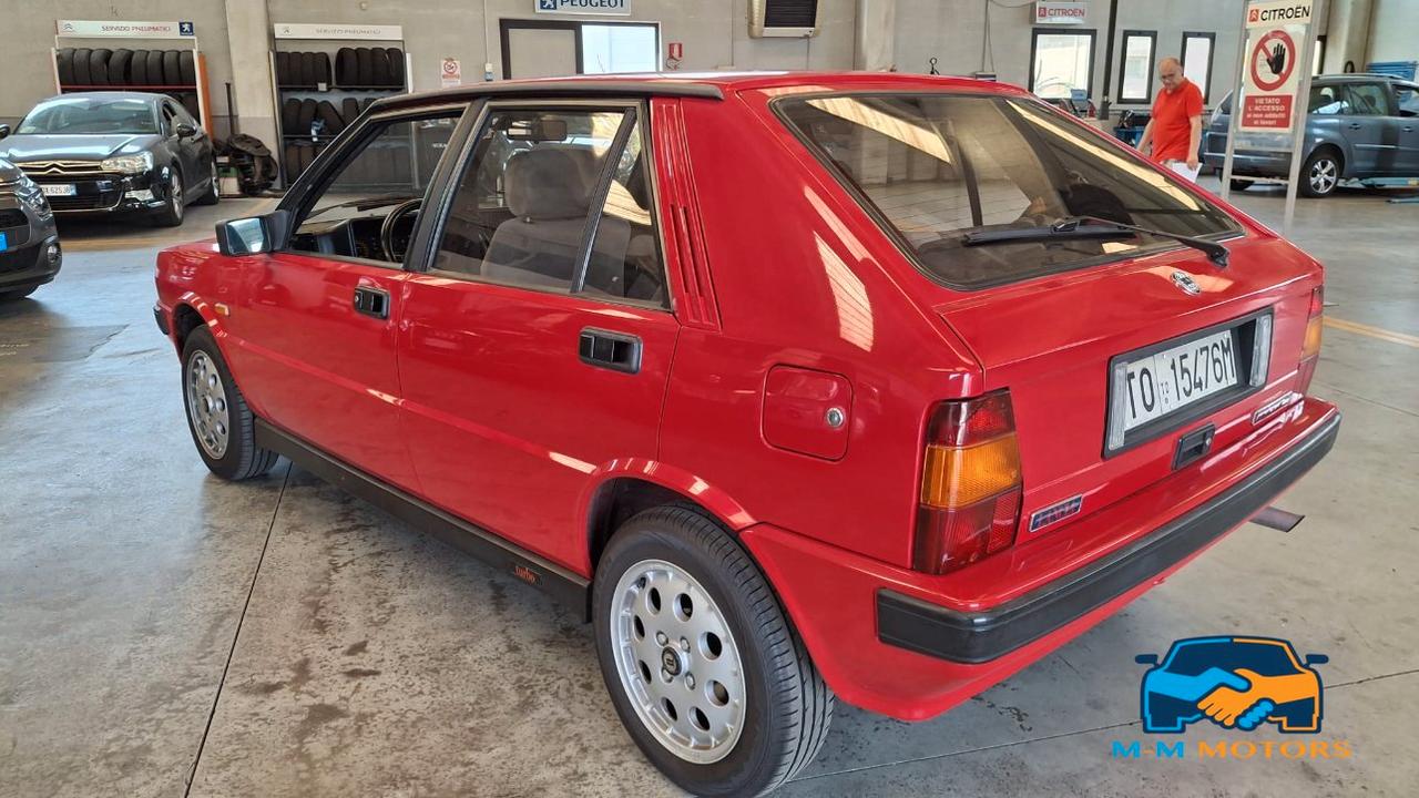 Lancia Delta 5 Porte Delta 1.6 Turbo HF RST