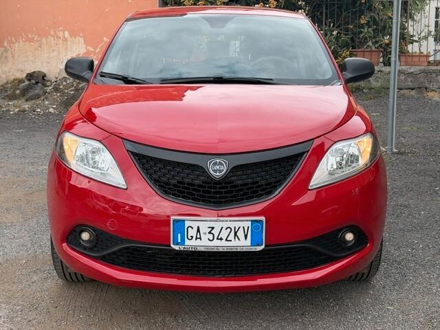 Lancia Ypsilon 1.2 69 CV 5 porte GPL Ecochic Elefantino Blu