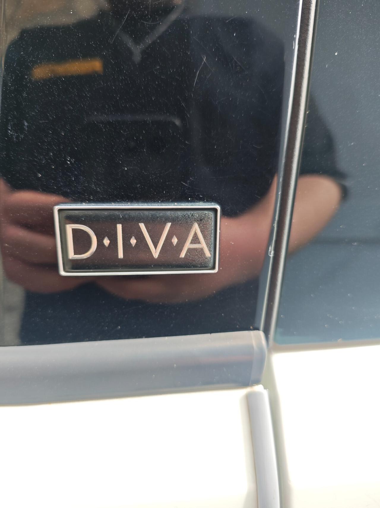 Lancia Ypsilon 1.3 MJT 75 CV Diva