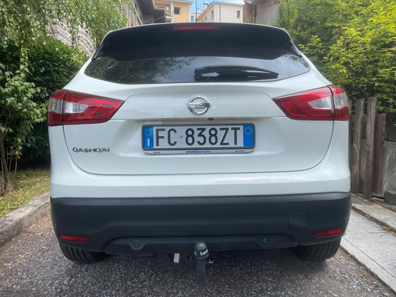 NISSAN QASHQAI 4WD 1.6 DCI TEKNA - GANCIO TRAINO