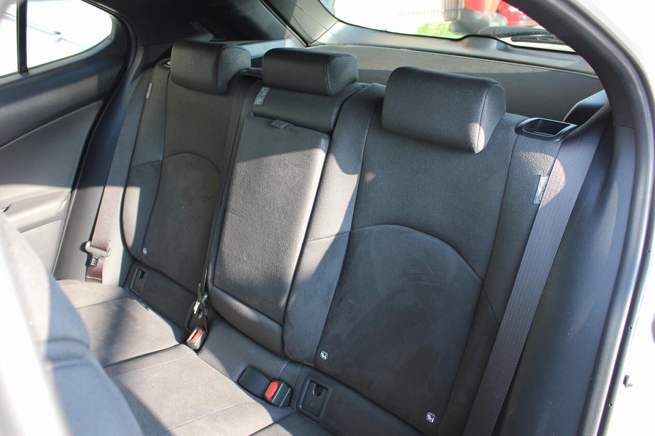 Lexus UX 250 H FULL HYBRID BUSINESS NAVY RETROCAMERA