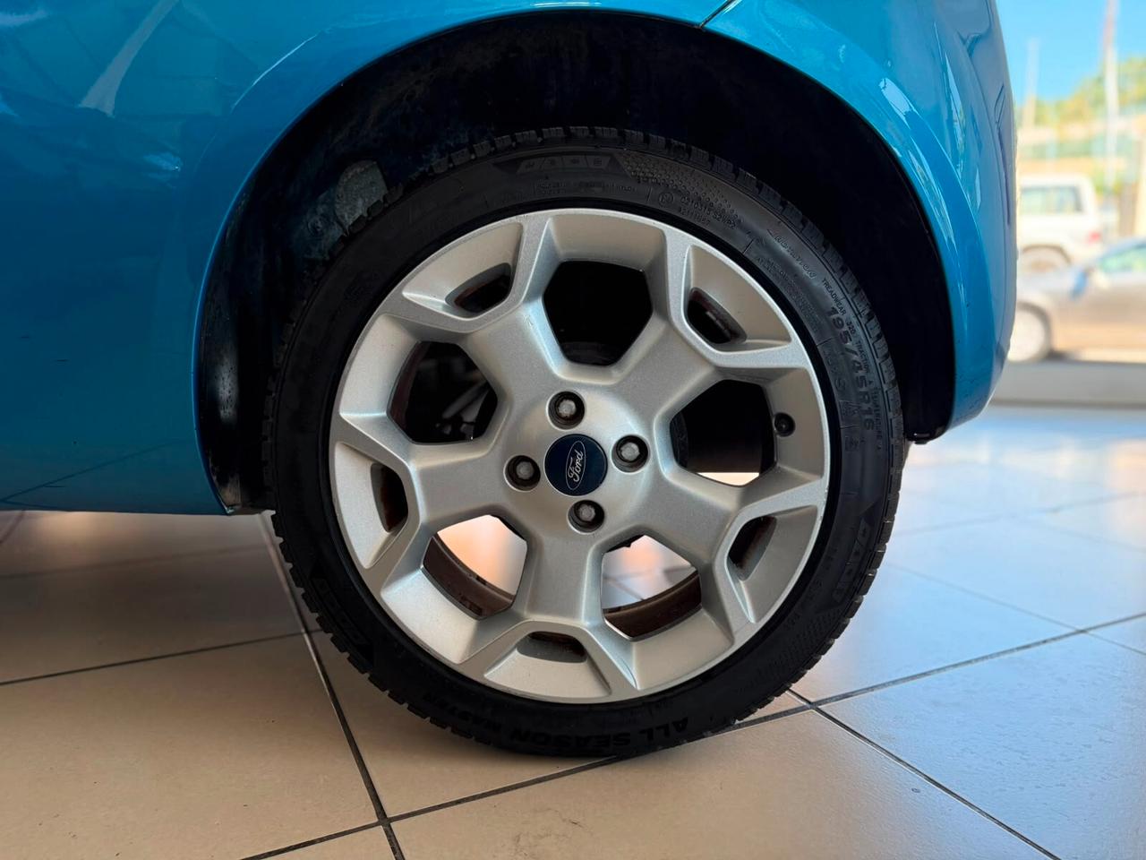 Ford Ka 1.2 8V 69CV Titanium