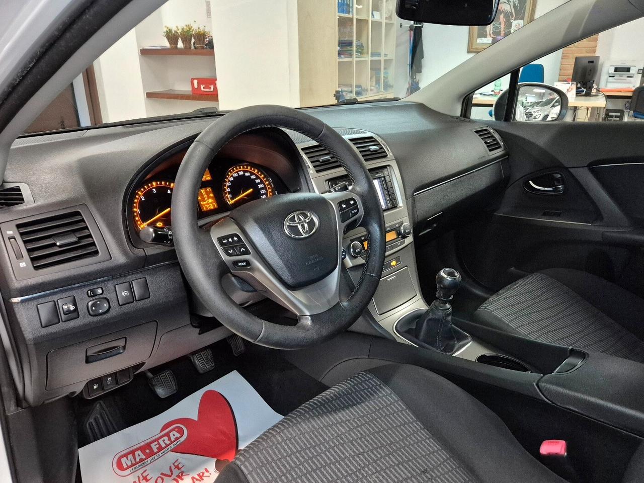 Toyota Avensis 2.0 D-4D Wagon Sol