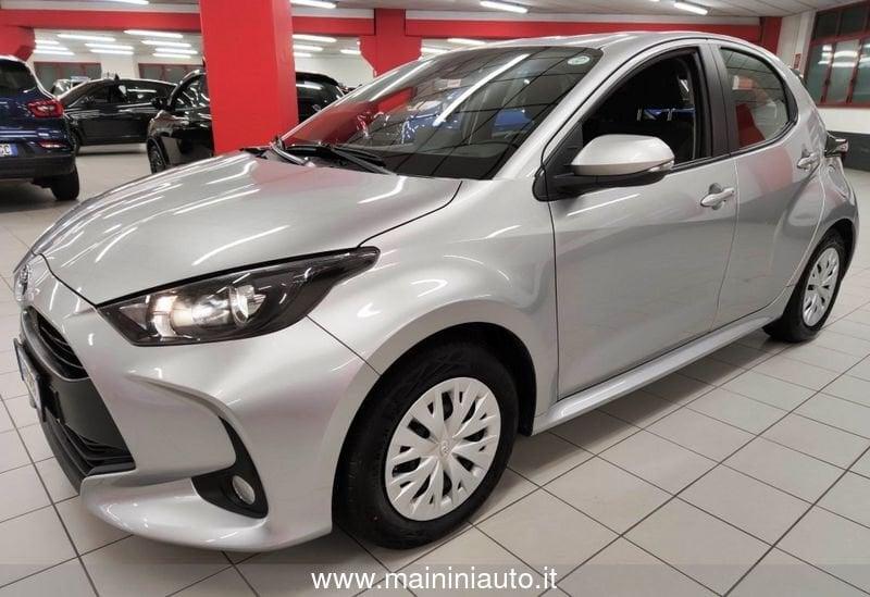 Toyota Yaris 1.5 Hybrid 116cv 5p Business Automatica + Car Play