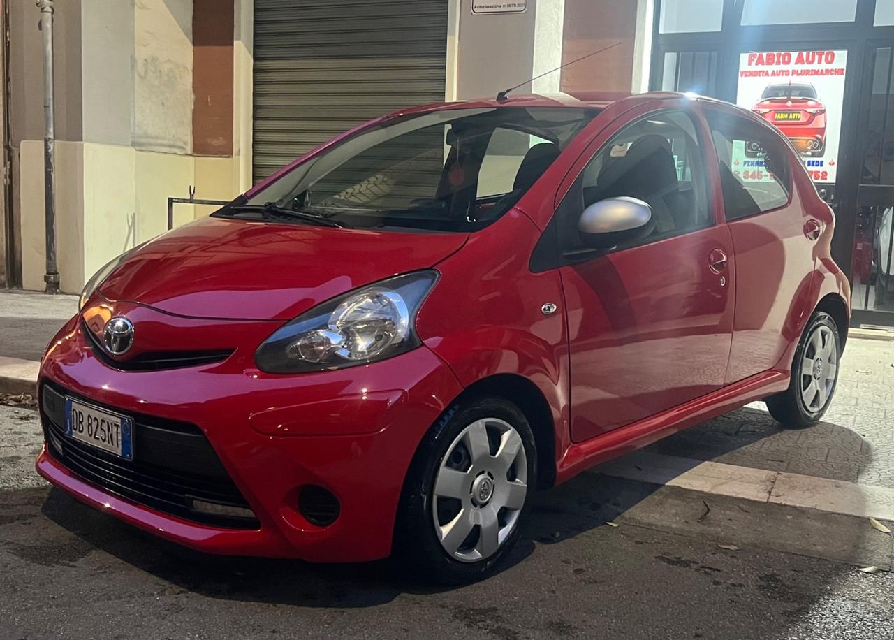 Toyota Aygo 1.0 12V VVT-i 5 porte