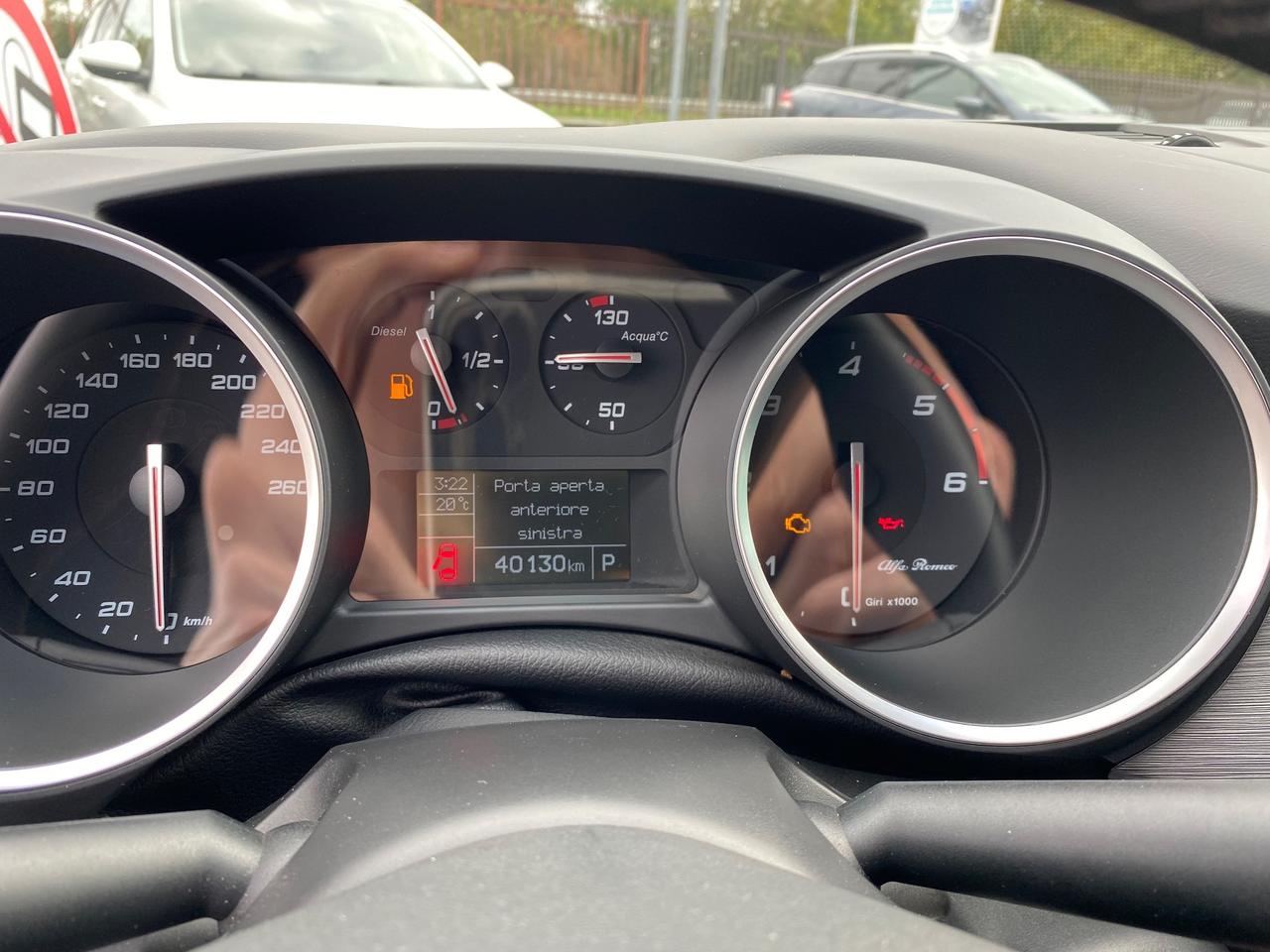 Alfa Romeo Giulietta 1.6 120 CV Automatica Navi NEOPATENTATI Garantita