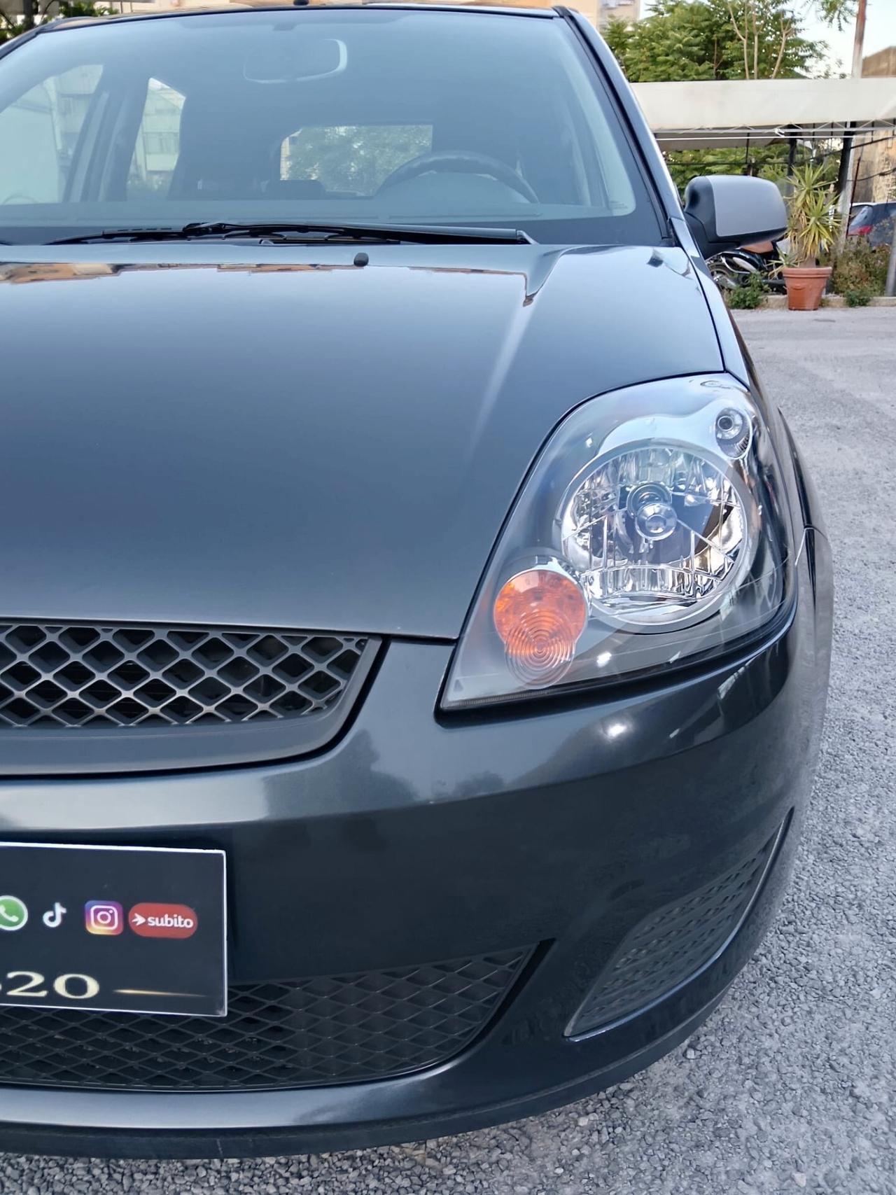 Ford Fiesta 1.2 16V 5p. Manutenzione completa