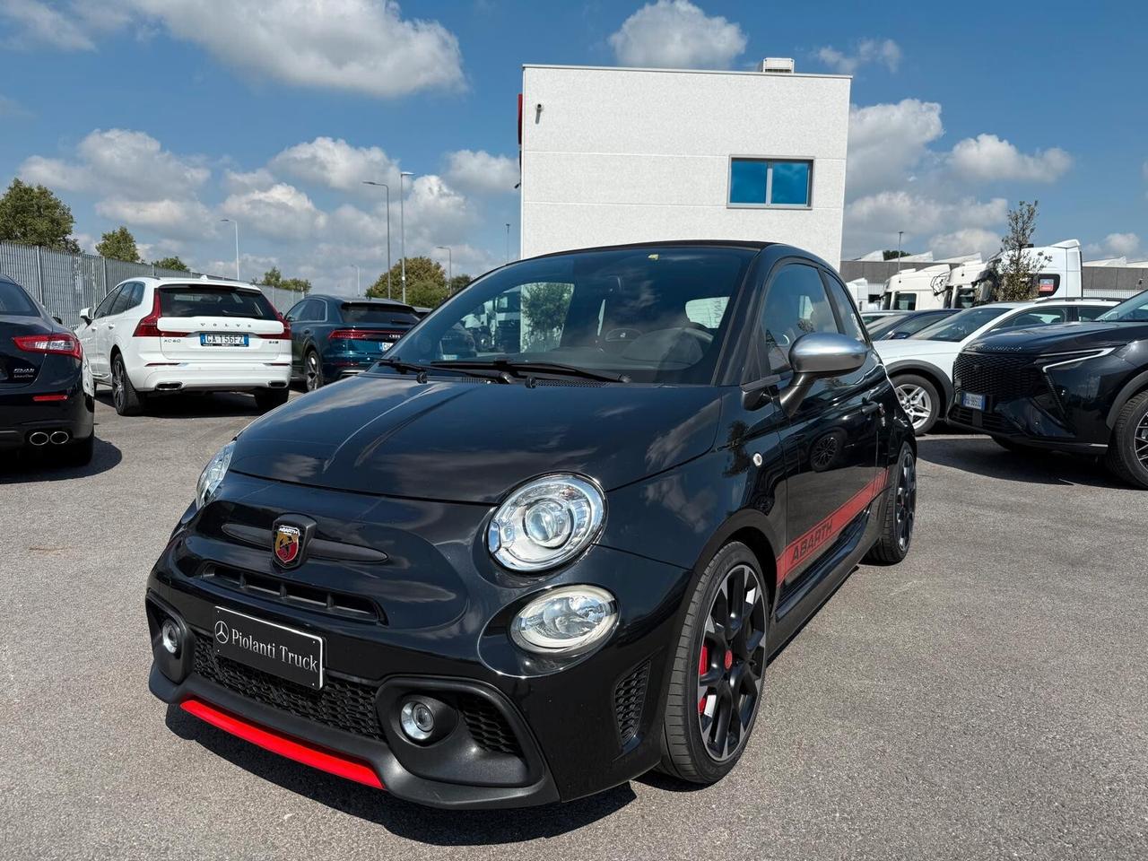 Abarth 595 C 1.4 Turbo T-Jet 180 CV Competizione