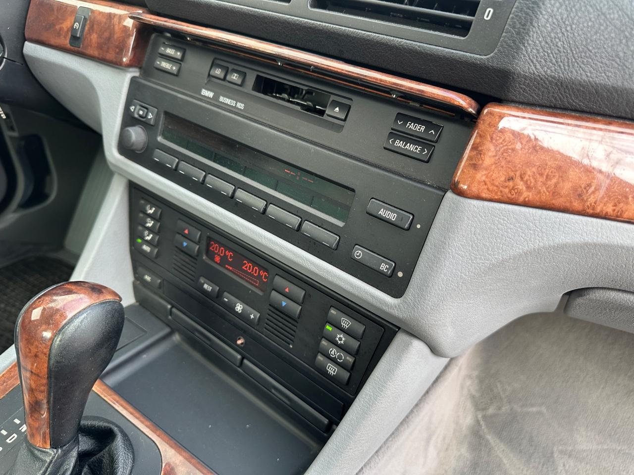 Bmw 520i 24V cat Automatica