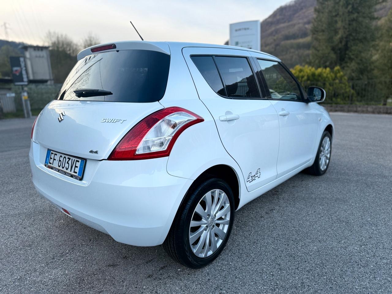 Suzuki Swift 1.3 4x4 5p. GL 94cv