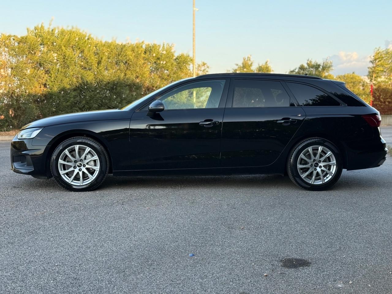 Audi A4 Avant 40 TDI S tronic