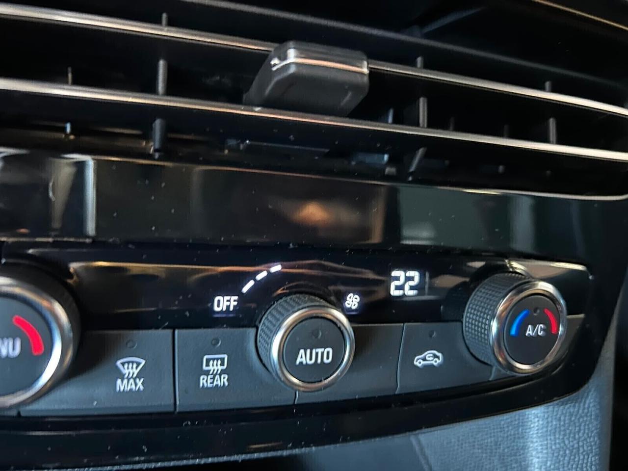 Opel Mokka ULTIMATE 1.2 Turbo aut. SPOTICAR