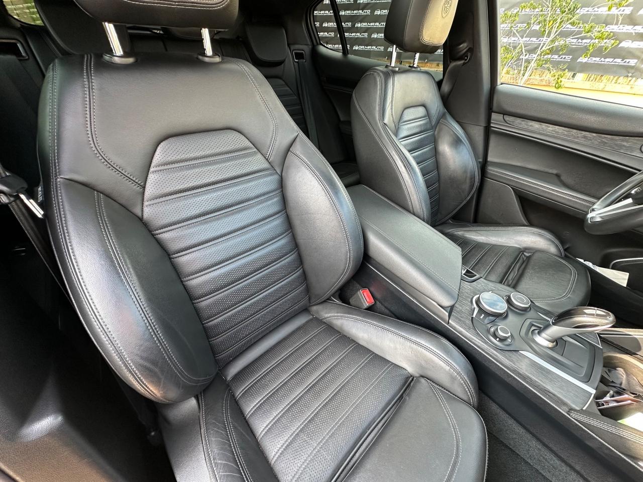 Alfa Romeo Stelvio 2.2 Turbodiesel 210 CV AT8 Q4 Executive