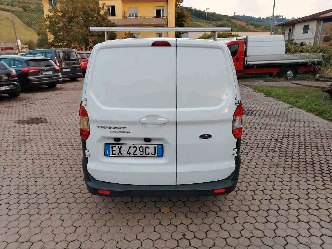 Ford Transit Courier 1.5 tdci 75cv Trend E5