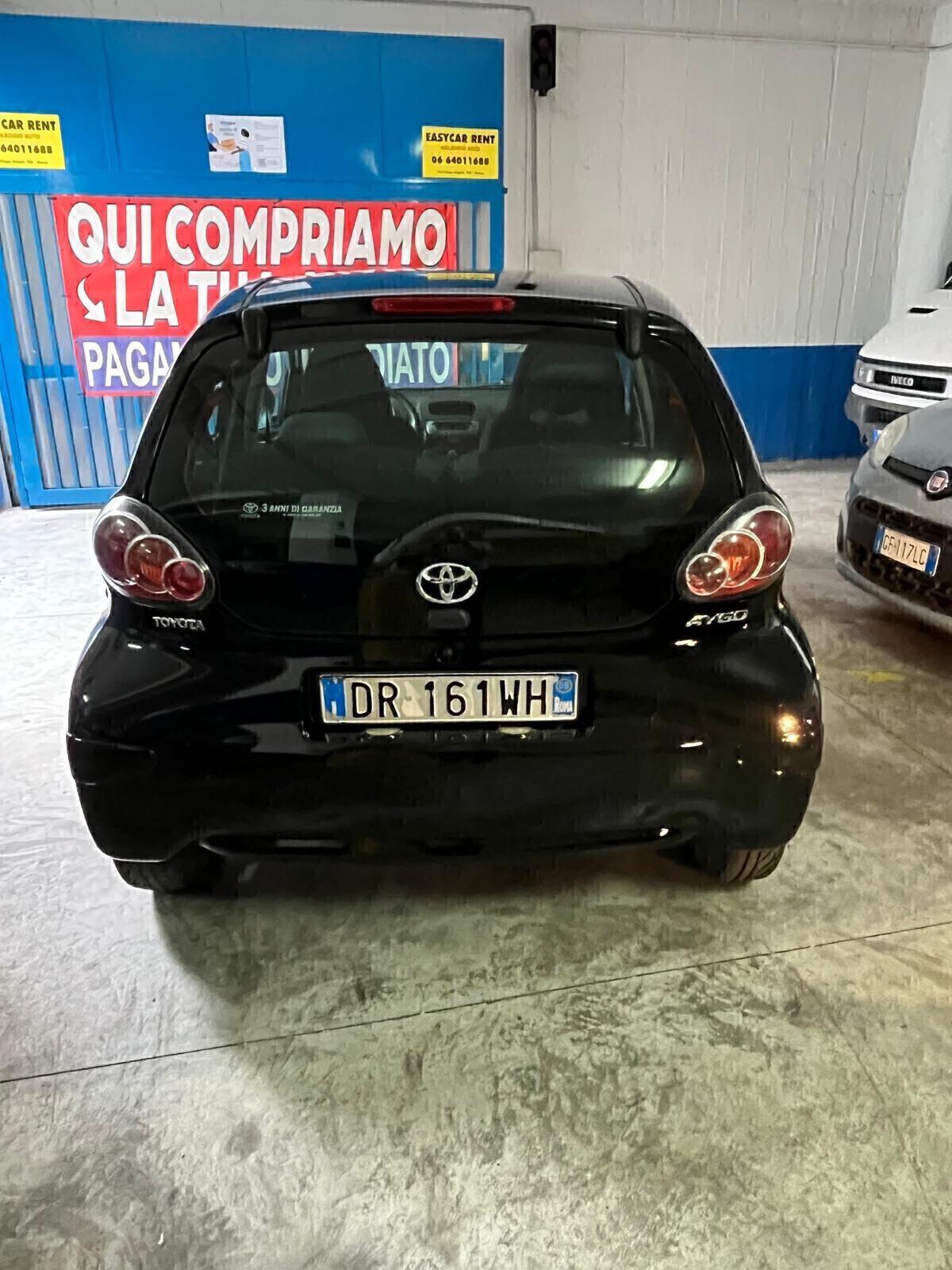 Toyota Aygo 1.0 12V VVT-i 5 porte Griffe cambio automatico