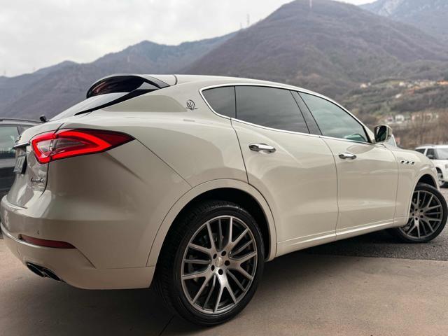 MASERATI Levante V6 Diesel 275 CV AWD