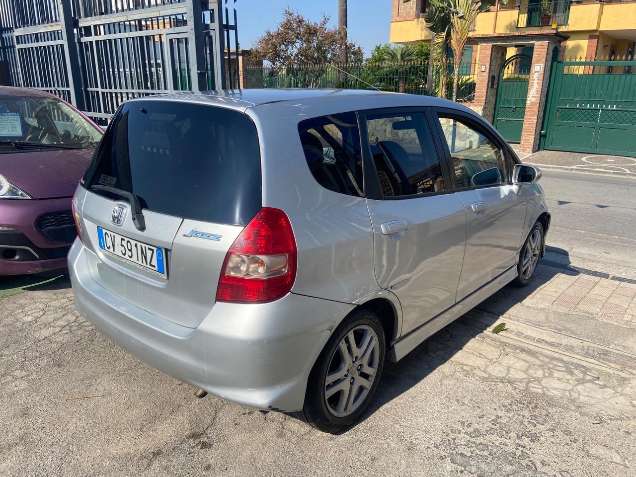 Honda Jazz 1.4 i-DSi 5p. Graph.
