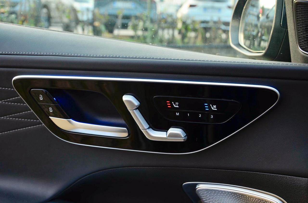 MERCEDES-BENZ 300d MHEV AMG LINE ADVANCED PLUS 4MATIC 265cv AUT, UNICOPROPRIETARIO, TETTO, HI-FI BURMESTER, DIGITAL LIGHT, PELLE, PERMUTE