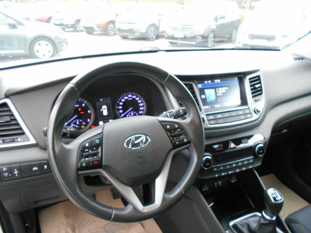 Hyundai Tucson 1.7 CRDi Xpossible 2WD