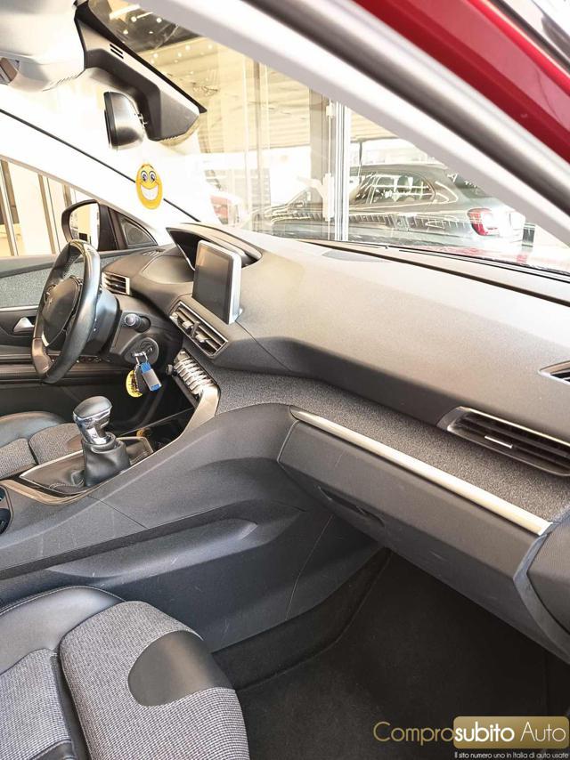 PEUGEOT 3008 PureTech Turbo 130 S&S Allure