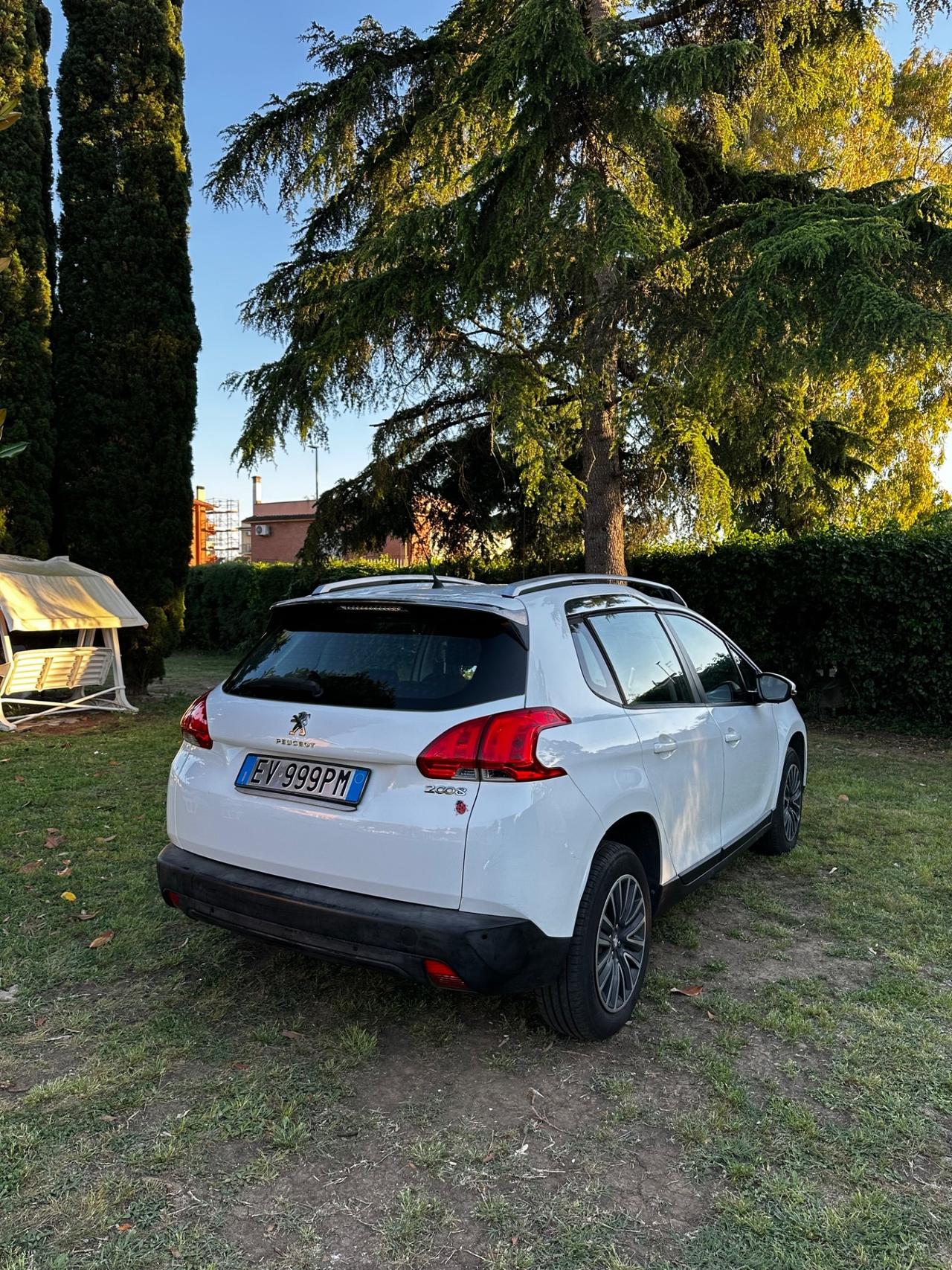 Peugeot 2008 PureTech 82 Allure