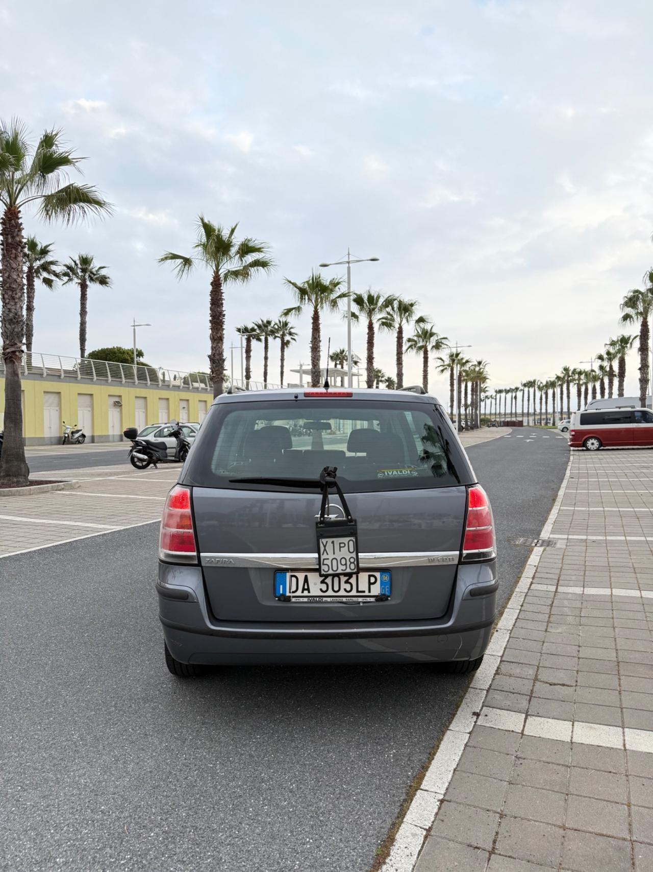 Opel Zafira 1.9 CDTI 120CV Cosmo