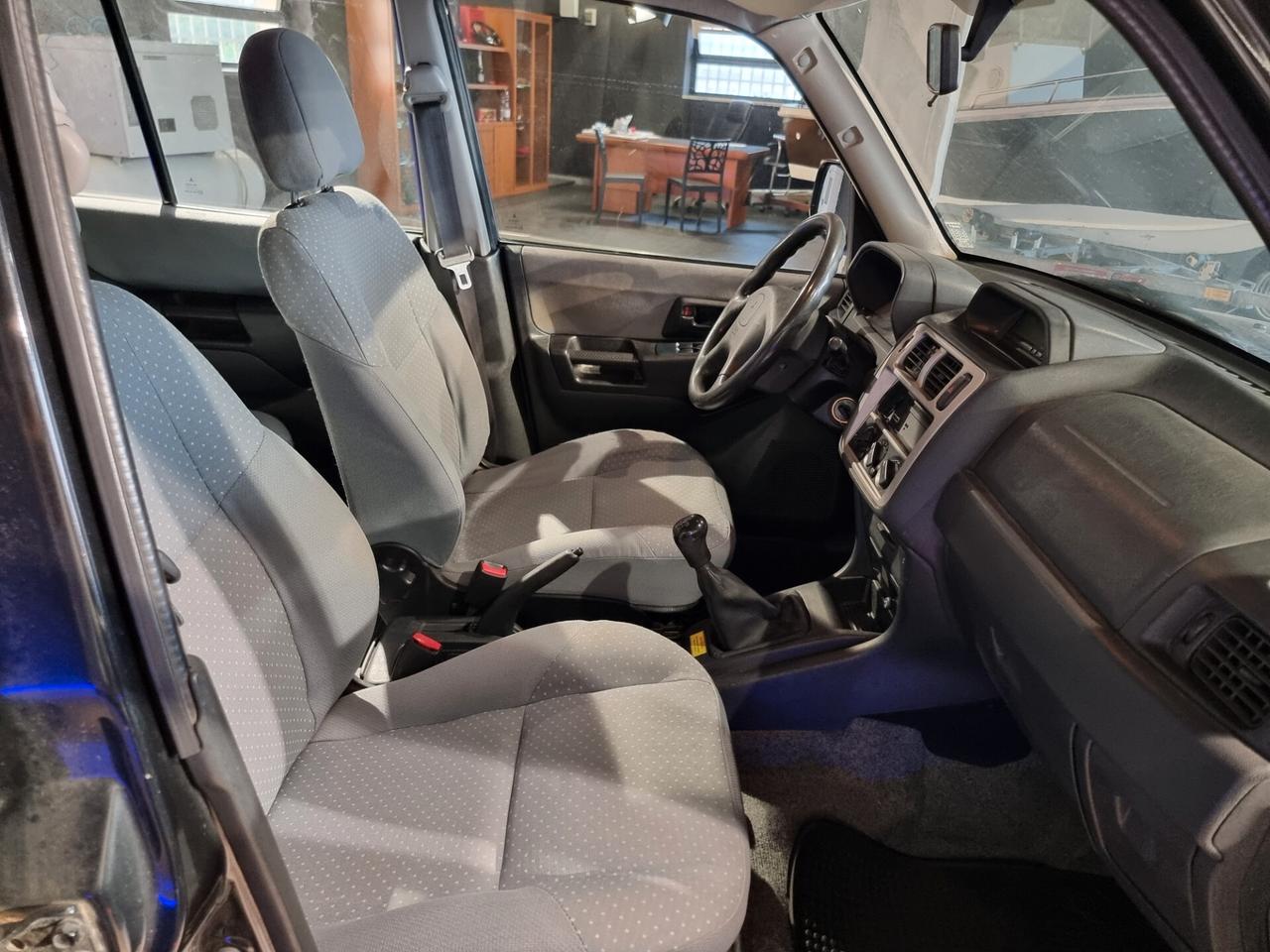 Mitsubishi Pajero Pinin 1.8 16V MPI 5 porte
