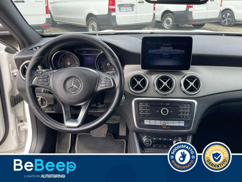 Mercedes-Benz GLA 180 SPORT AUTO