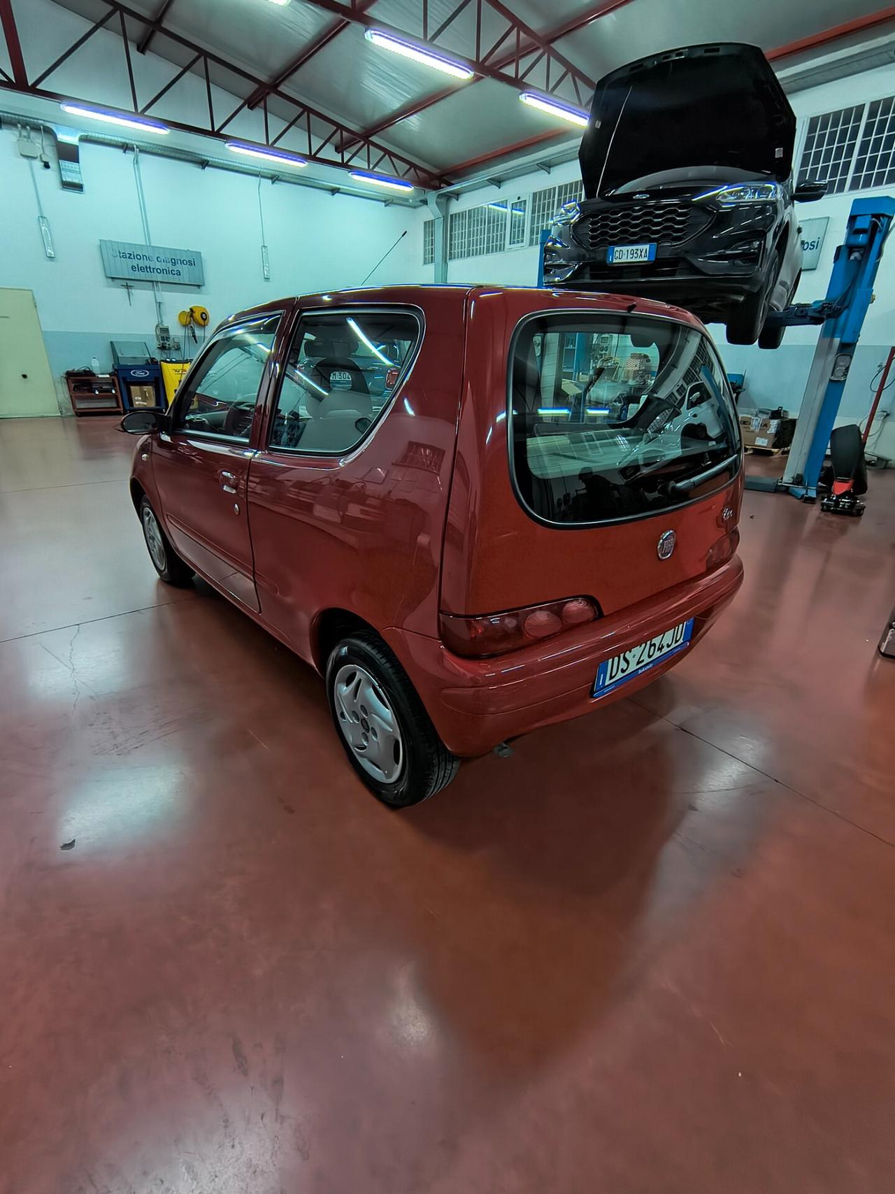 Fiat 600 1.1 Active Suite
