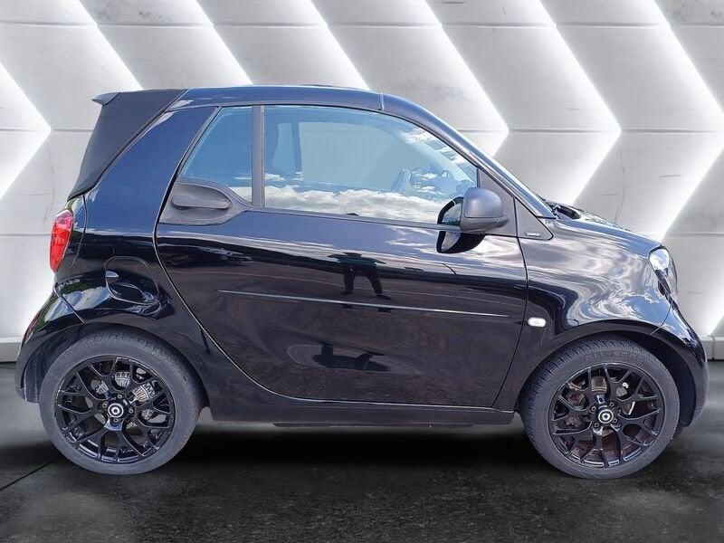 smart fortwo Cabrio 1.0 Passion 71cv twinamic my18