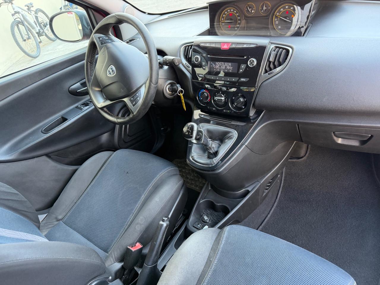 Lancia Ypsilon 1.2 69 CV 5 porte GPL Ecochic Platinum