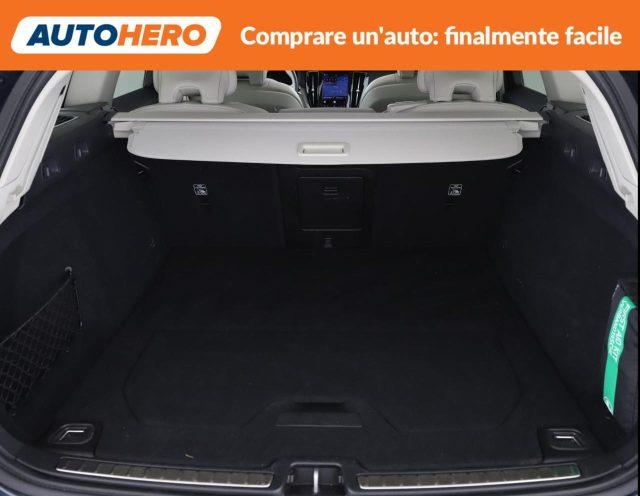 VOLVO V60 Cross Country B4 (d) AWD automatico Ultimate