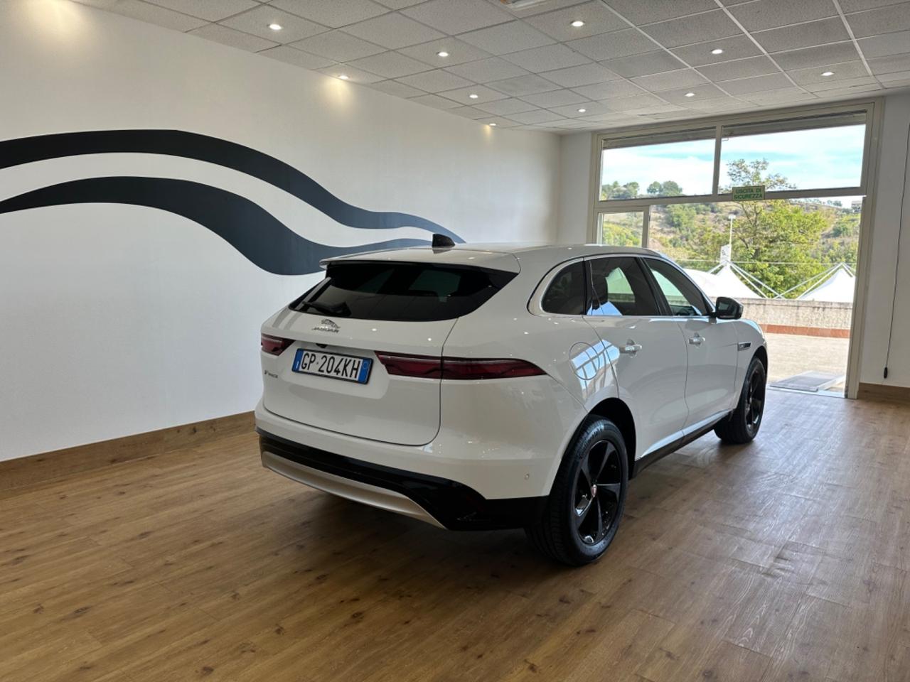 Jaguar F-Pace 2.0 D 204 CV AWD aut. R-Dynamic SE