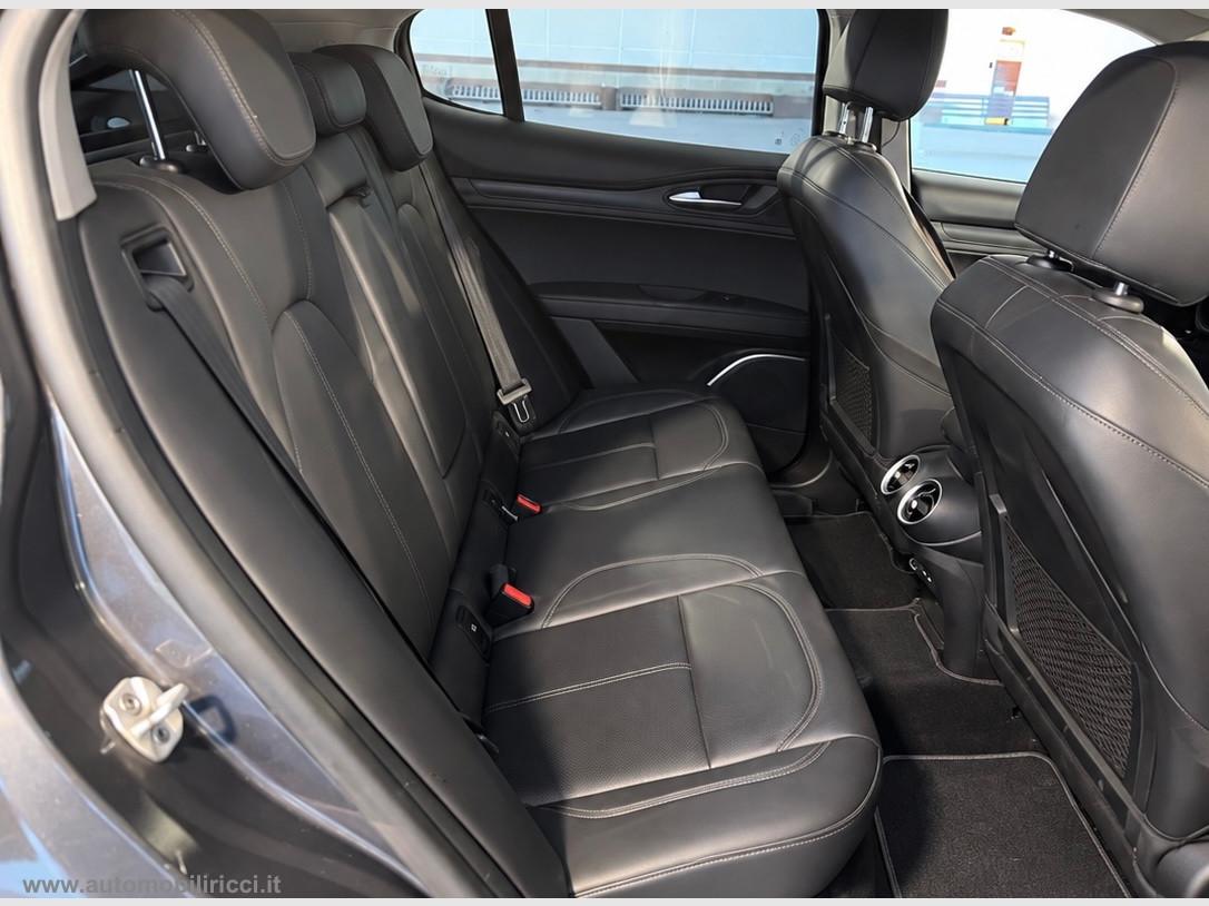 ALFA ROMEO Stelvio 2.2 T.diesel 210 CV AT8 Q4 Super 4X4